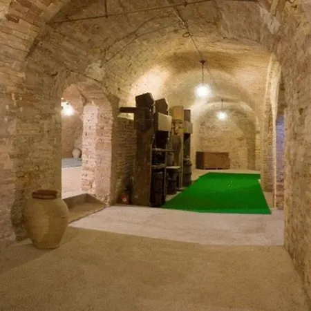 Palazzo Dalla Casapiccola 3* Macerata