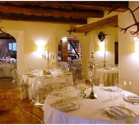 Palazzo Dalla Casapiccola 3* Macerata
