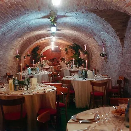 Palazzo Dalla Casapiccola Macerata